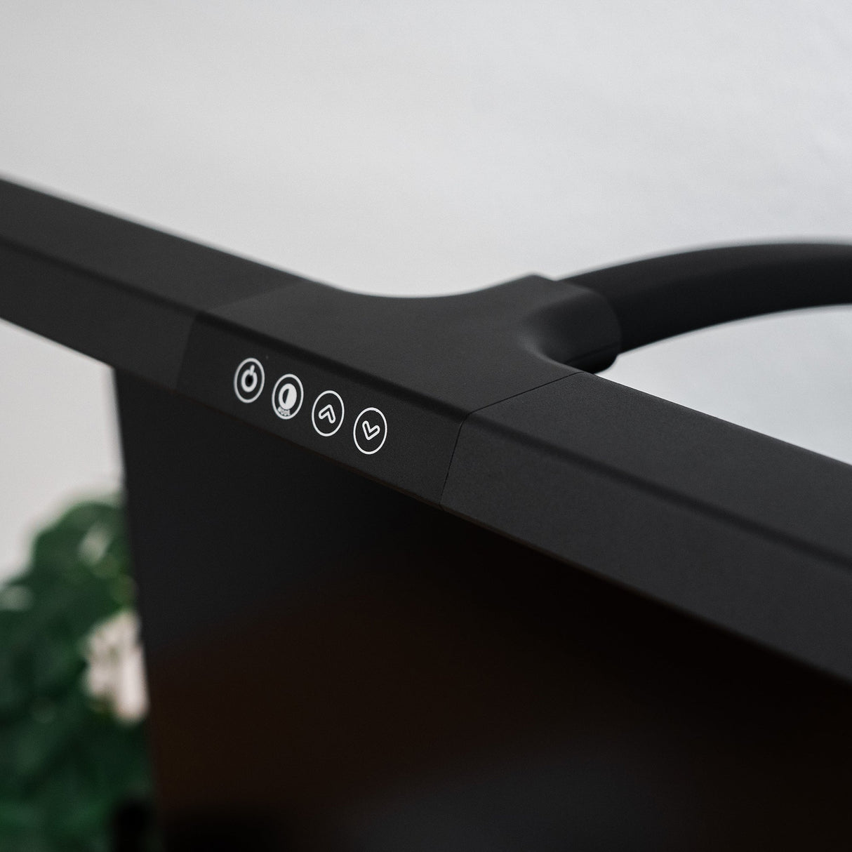 LTL00321E Große LED Schreibtischlampe mit Klemmfuß 80 cm schwarz - FeinTech