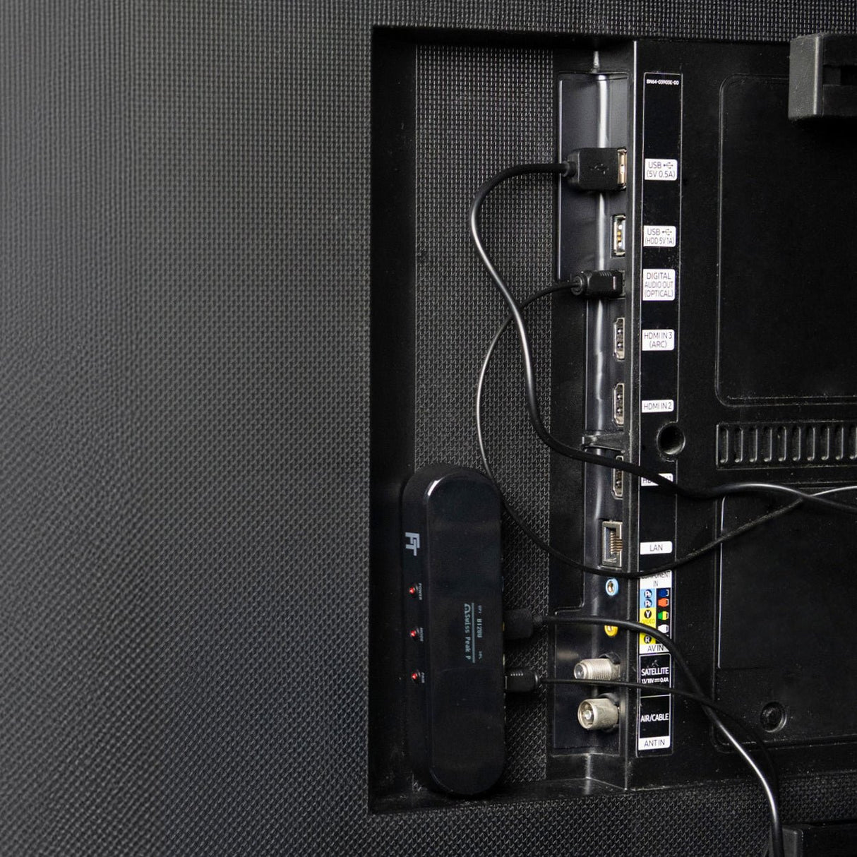 BT200 Bluetooth 5.4 Audio Transmitter mit Display | AptX | Auracast - FeinTech