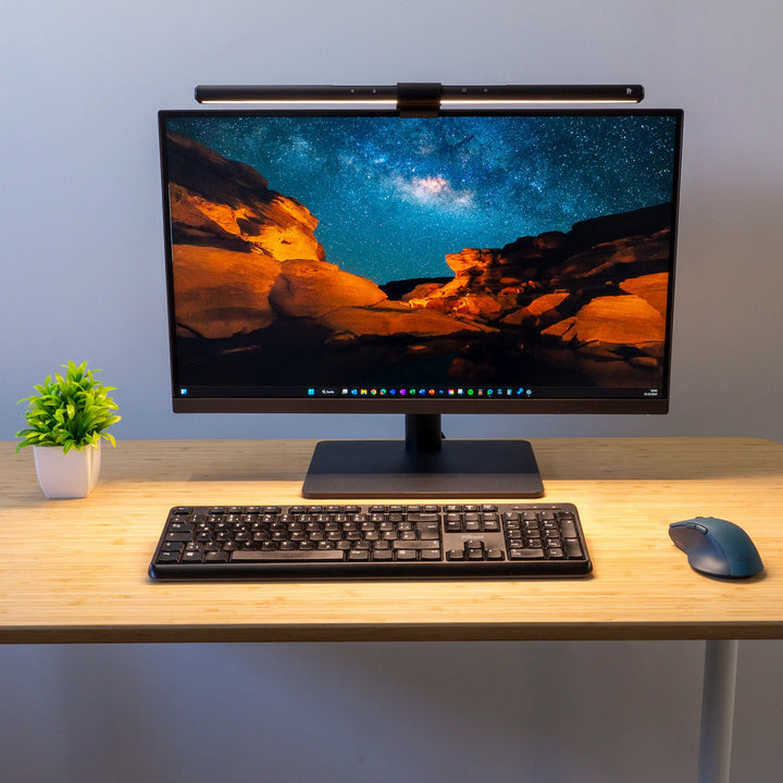 LT750 LED Monitor Lampe mit Lichtsensor | kompatibel mit Curved Monitoren - FeinTech